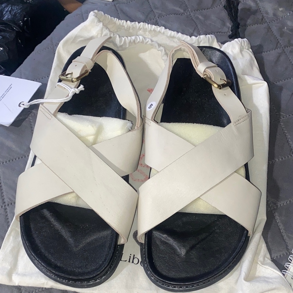 Liberte Women's Cream Sandals